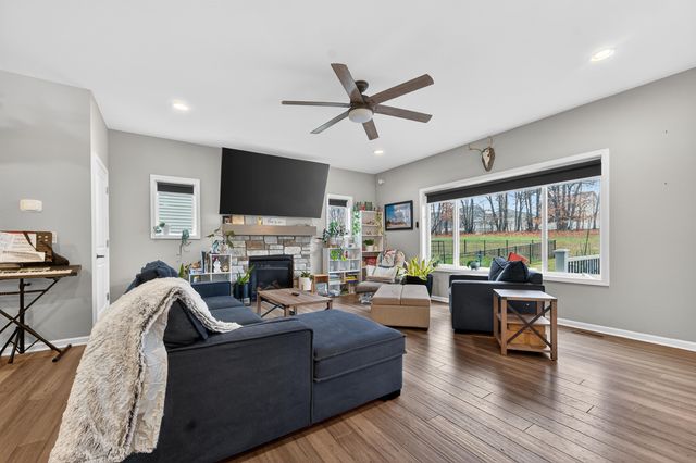 3802 Rolling Hills Drive, Holly Twp, MI 48442