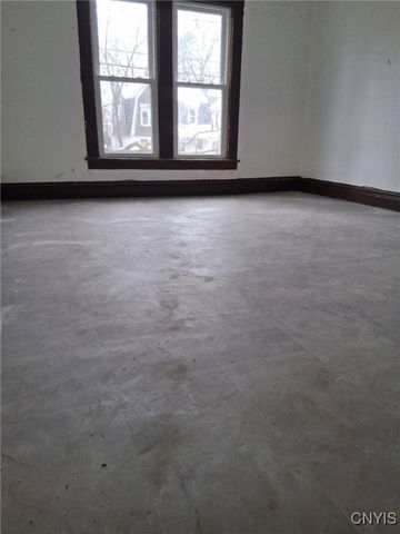 2615 Midland Avenue, Syracuse, NY 13205