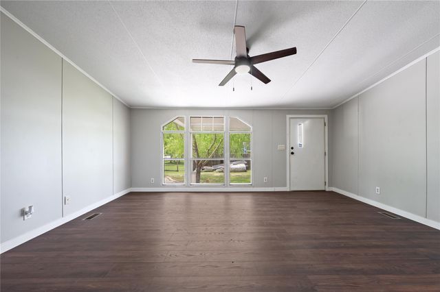 9623 Meadowvine Drive, Houston, TX 77044