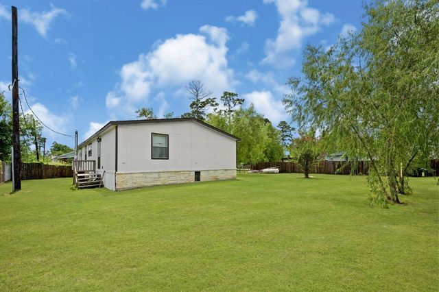 9623 Meadowvine Drive, Houston, TX 77044