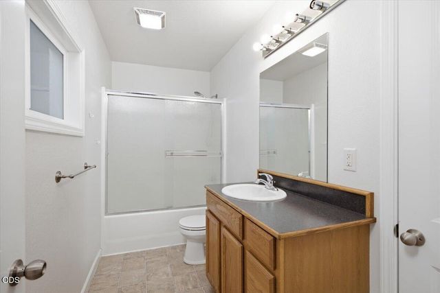 612 S Ivy Street, Medford, OR 97501