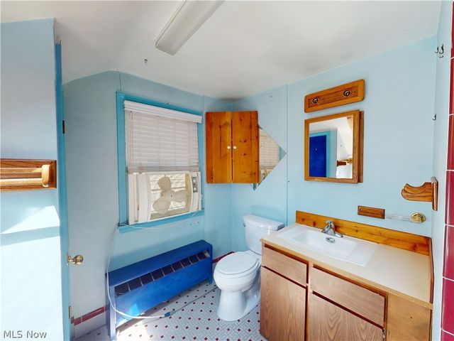1049 Renfield Road, Cleveland Heights, OH 44121