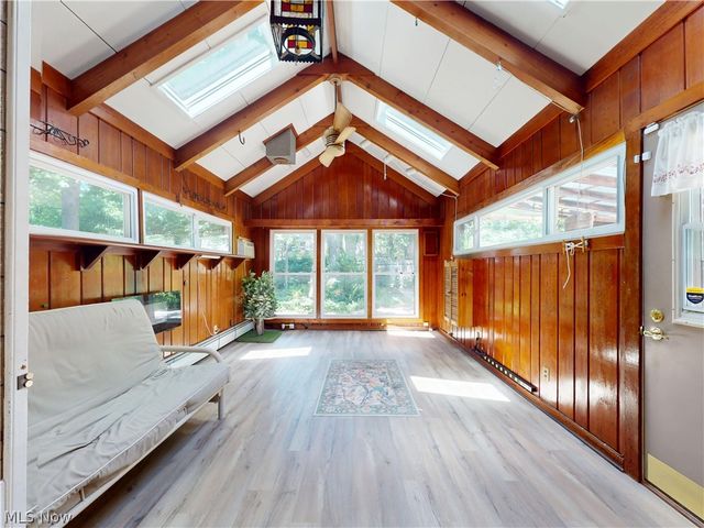 1049 Renfield Road, Cleveland Heights, OH 44121