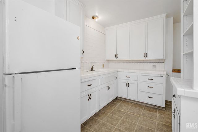 308 Cypress Street, Bakersfield, CA 93304