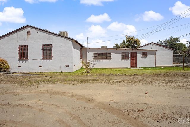 308 Cypress Street, Bakersfield, CA 93304
