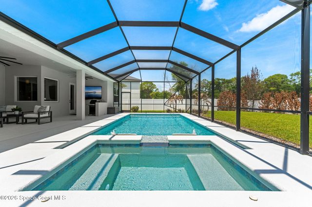 2713 Mancina Court, Melbourne, FL 32904