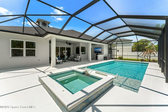 2713 Mancina Court, Melbourne, FL 32904