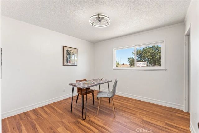 9925 Redwood, Hesperia, CA 92345