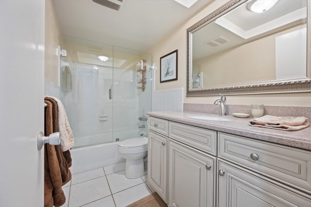 725 N RIVERSIDE Drive 203, Pompano Beach, FL 33062