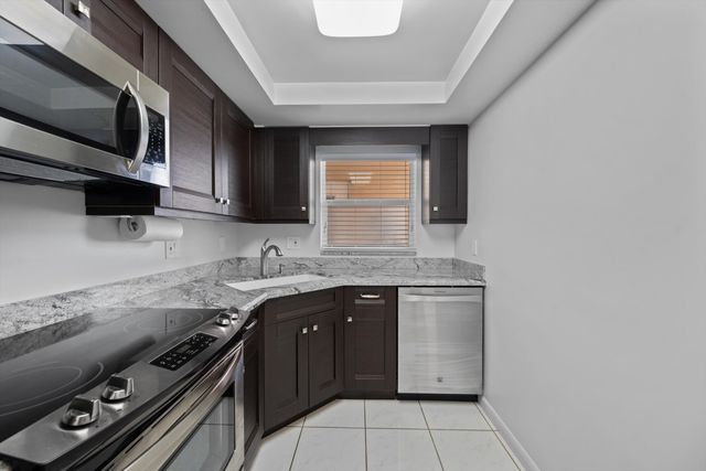 725 N RIVERSIDE Drive 203, Pompano Beach, FL 33062