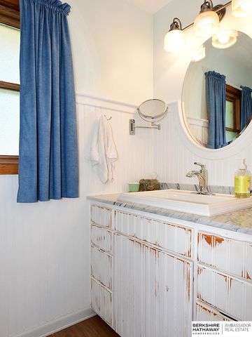 1731 N 63rd Street, Lincoln, NE 68505