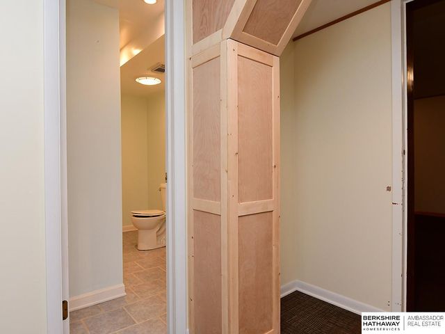 1731 N 63rd Street, Lincoln, NE 68505