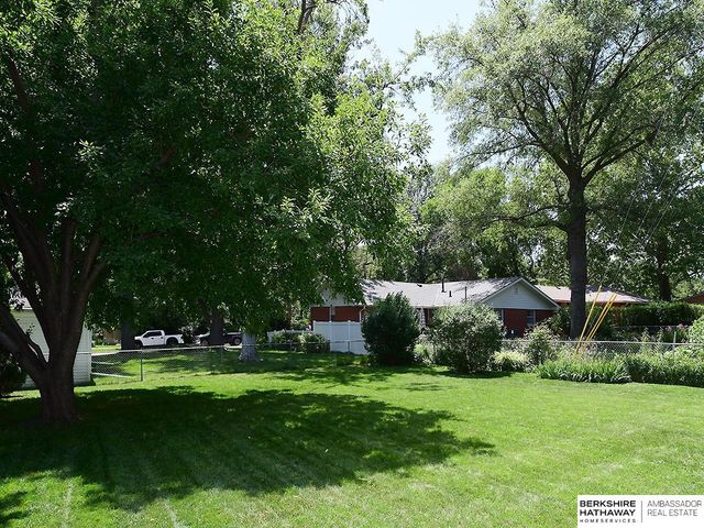 1731 N 63rd Street, Lincoln, NE 68505