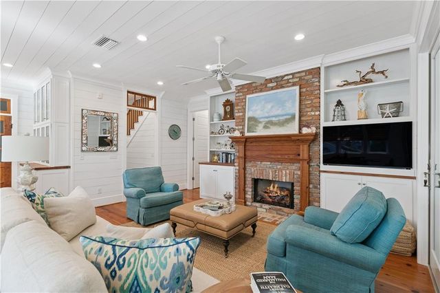 4316 5th Street, St. Simons Island, GA 31522