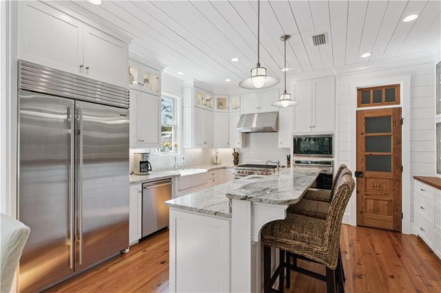 4316 5th Street, St. Simons Island, GA 31522