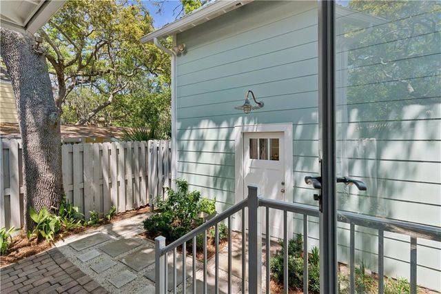 4316 5th Street, St. Simons Island, GA 31522