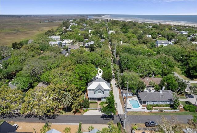 4316 5th Street, St. Simons Island, GA 31522