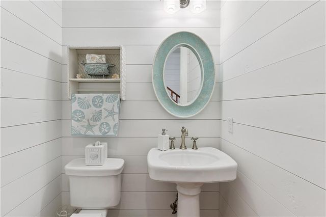 4316 5th Street, St. Simons Island, GA 31522