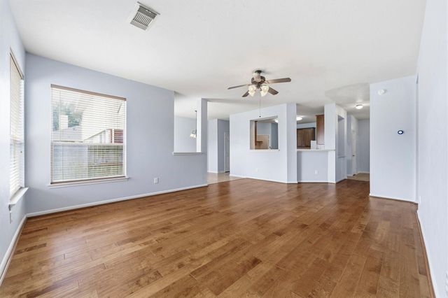 2709 Shallow Falls Court, Pearland, TX 77584