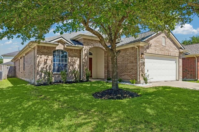 2709 Shallow Falls Court, Pearland, TX 77584