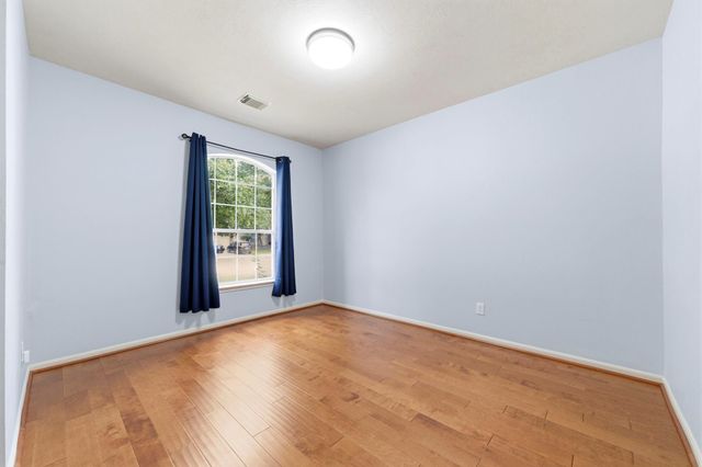 2709 Shallow Falls Court, Pearland, TX 77584