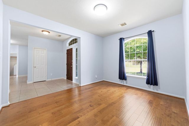 2709 Shallow Falls Court, Pearland, TX 77584