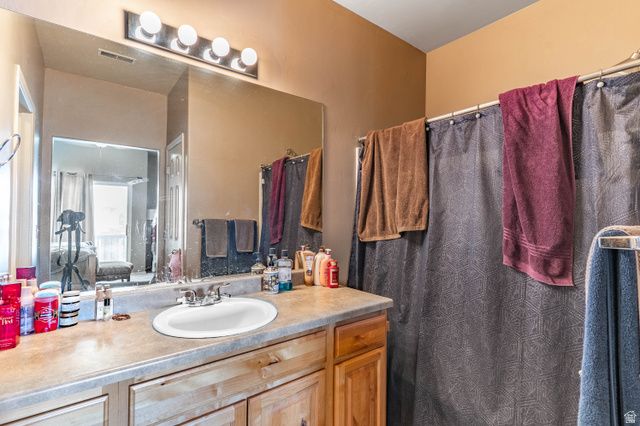 12802 S TIMBER RUN RD, Riverton, UT 84065