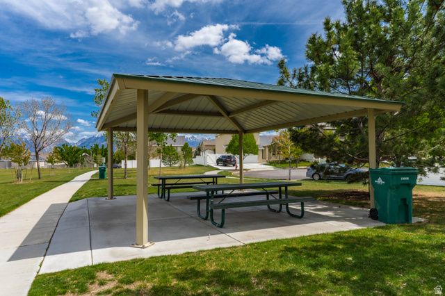 12802 S TIMBER RUN RD, Riverton, UT 84065