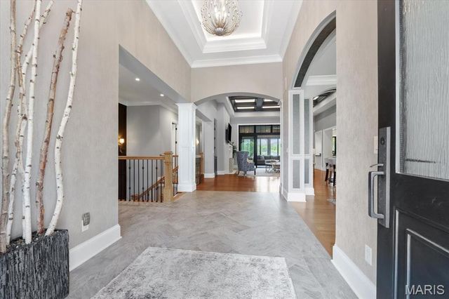 12723 Topping Acres, St Louis, MO 63131