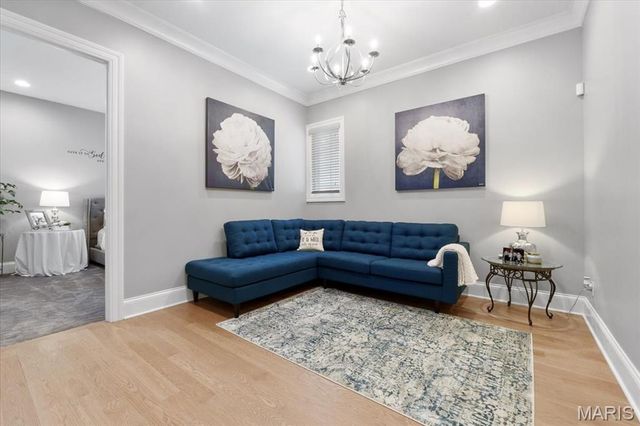 12723 Topping Acres, St Louis, MO 63131