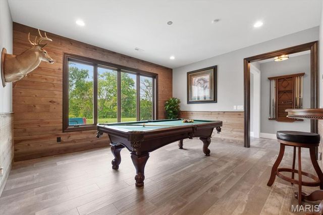 12723 Topping Acres, St Louis, MO 63131