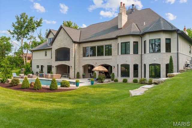 12723 Topping Acres, St Louis, MO 63131