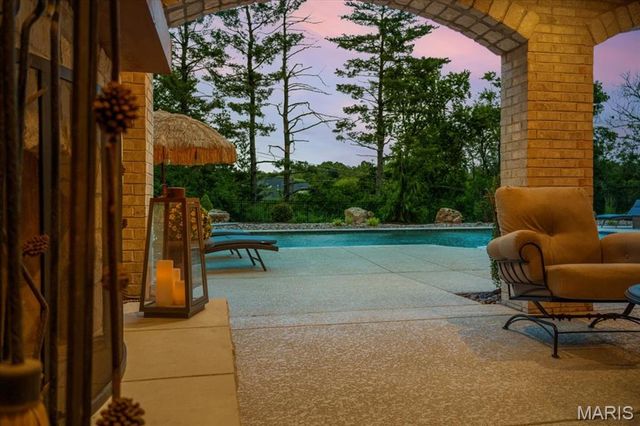 12723 Topping Acres, St Louis, MO 63131