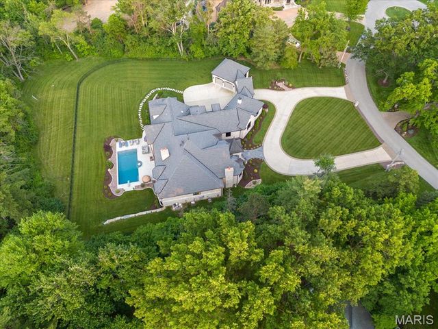 12723 Topping Acres, St Louis, MO 63131