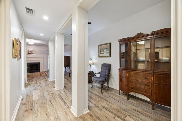 7615 Del Monte Drive, Houston, TX 77063
