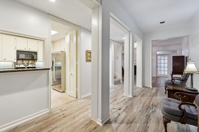 7615 Del Monte Drive, Houston, TX 77063
