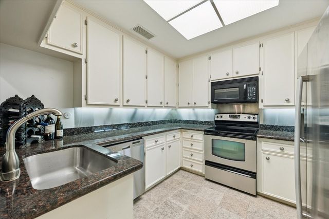 7615 Del Monte Drive, Houston, TX 77063