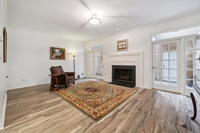 7615 Del Monte Drive, Houston, TX 77063