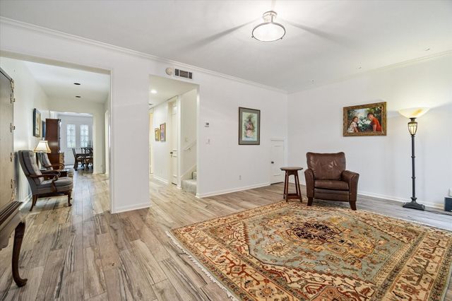 7615 Del Monte Drive, Houston, TX 77063