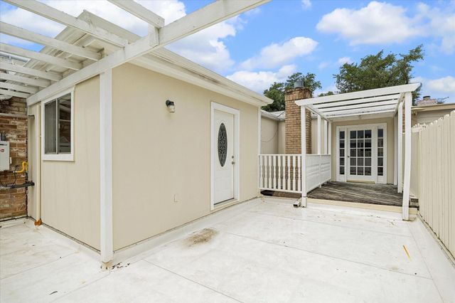 7615 Del Monte Drive, Houston, TX 77063