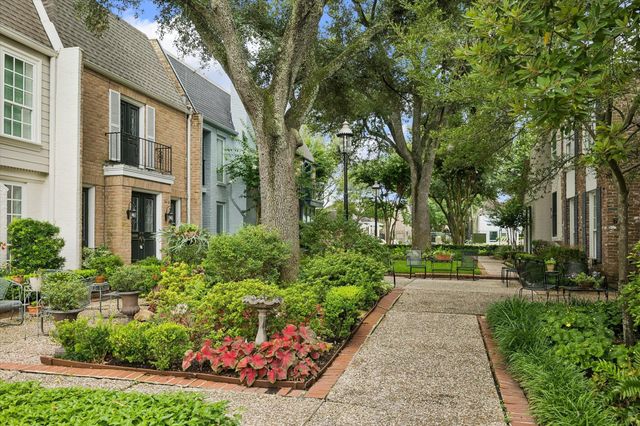 7615 Del Monte Drive, Houston, TX 77063