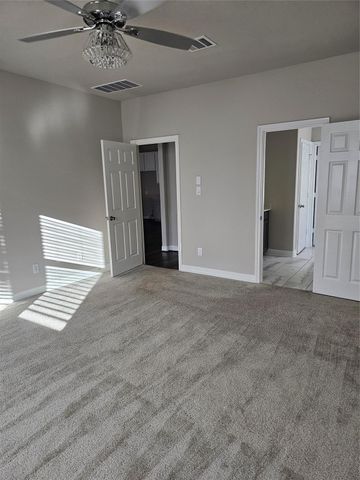 10410 Russell Pines Drive, Rosharon, TX 77583