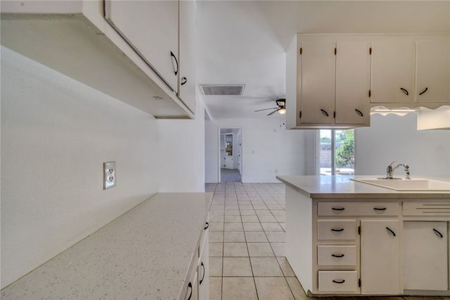 1916 Pacific Avenue, Kingman, AZ 86401