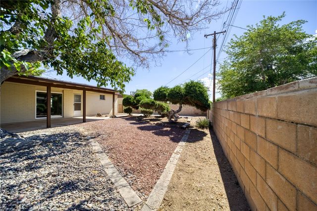 1916 Pacific Avenue, Kingman, AZ 86401