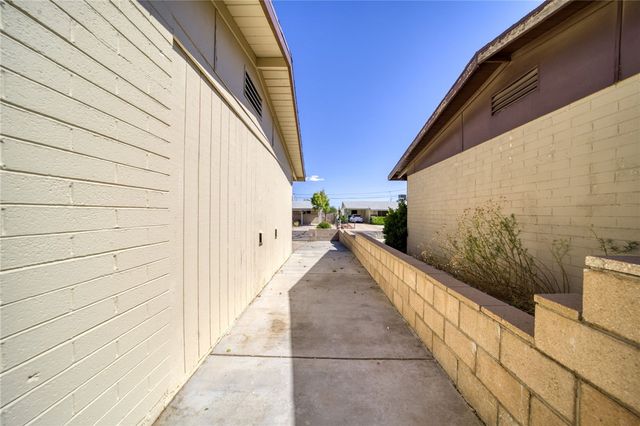 1916 Pacific Avenue, Kingman, AZ 86401