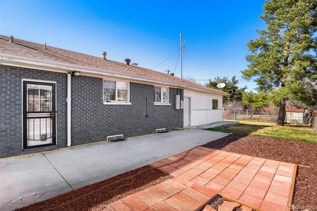 10 Teller Street, Lakewood, CO 80226