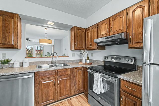 431 Westview Circle, Williston, VT 05495
