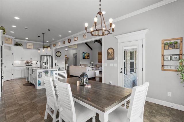 1160 Elizabeth Drive, Centerton, AR 72713