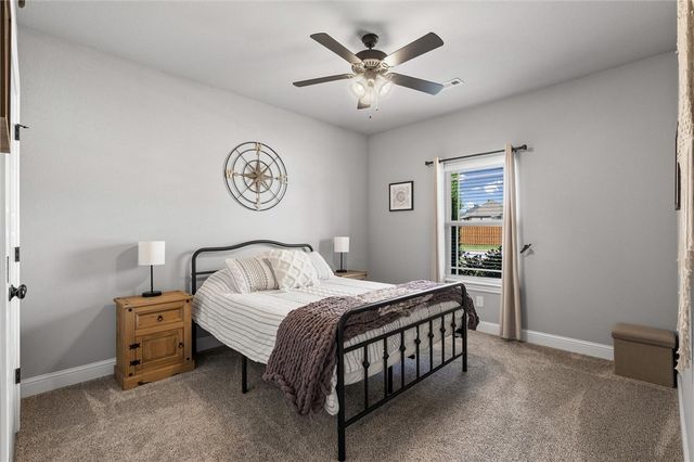 1160 Elizabeth Drive, Centerton, AR 72713