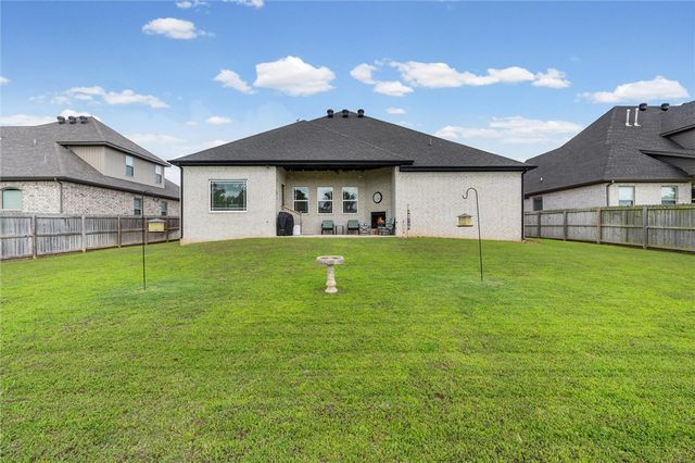 1160 Elizabeth Drive, Centerton, AR 72713
